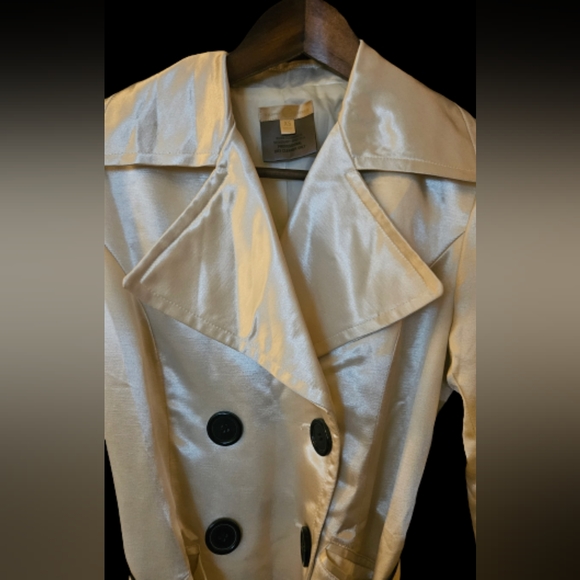 *NWT Wilson Leather trim synthetic silk/Polyester Trench Coat - Picture 2 of 8